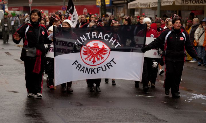 Nienawidzę poniedziałków! Na trybunach wielki protest, a na boisku hit oraz... papier toaletowy!